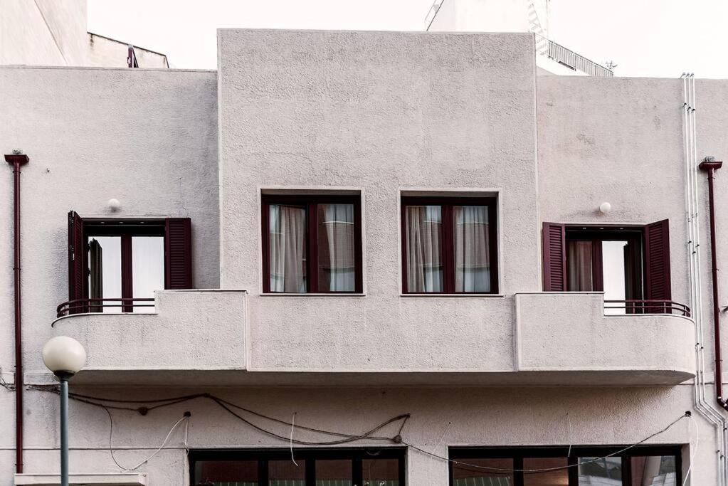 Όμορφο Δίχωρο Διαμέρισμα Στο Γκάζι Athén Kültér fotó